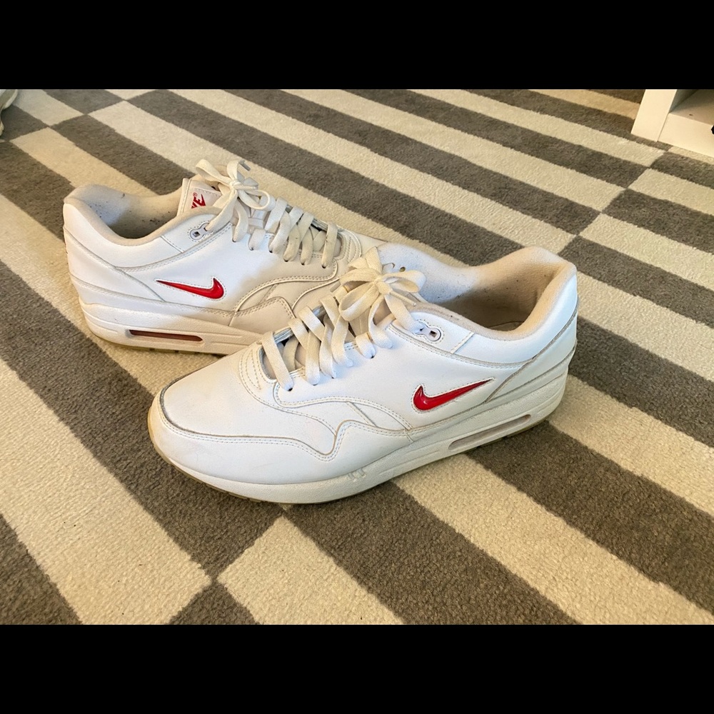 Air max 1 premium red jewel